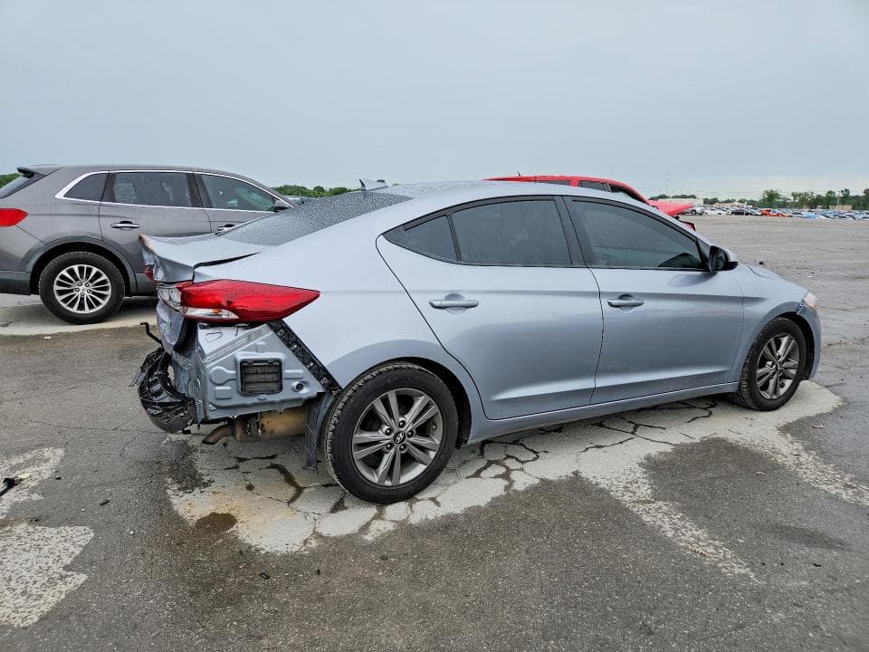 2017 HYUNDAI ELANTRA SE 3