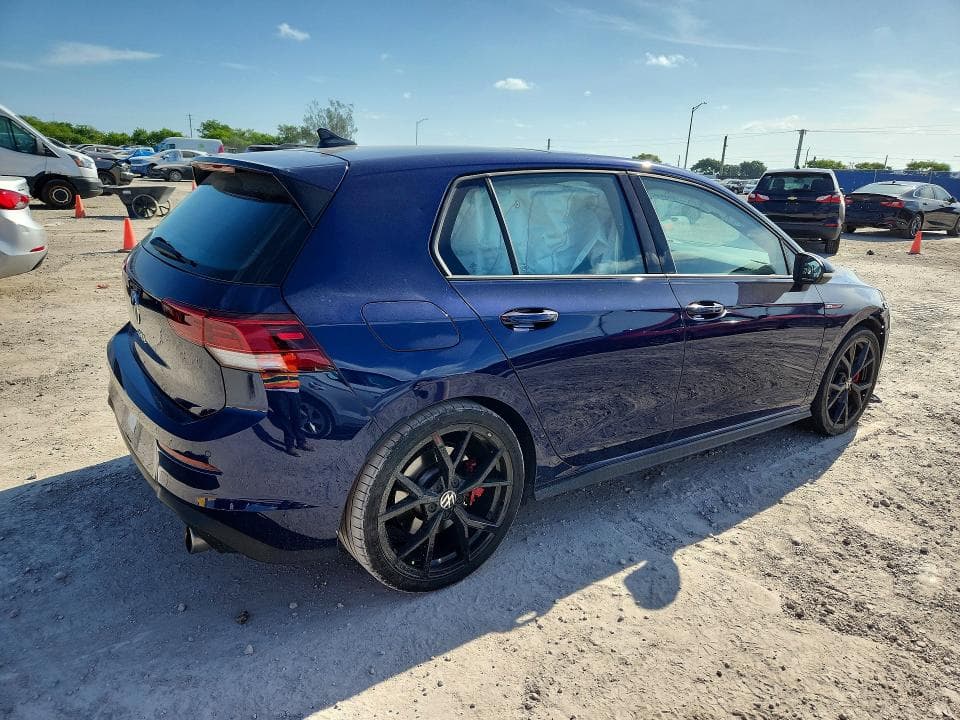 2024 VOLKSWAGEN GTI SE 3