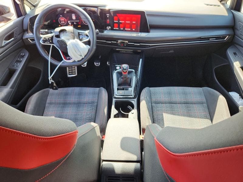 2024 VOLKSWAGEN GTI SE 8