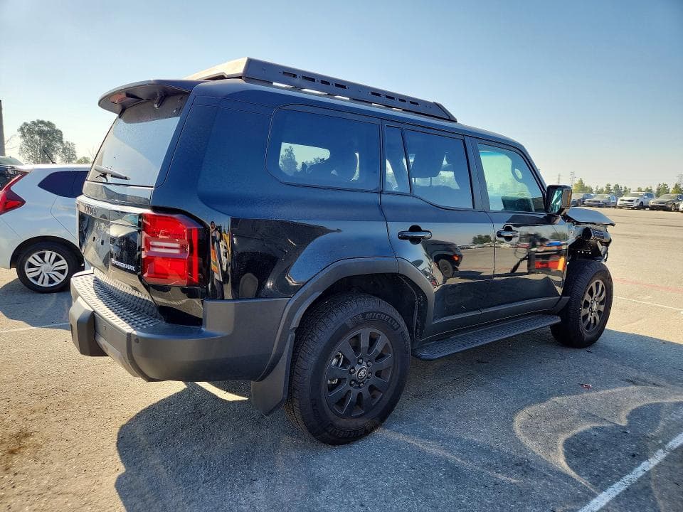 2025 TOYOTA LAND CRUISER BASE 3