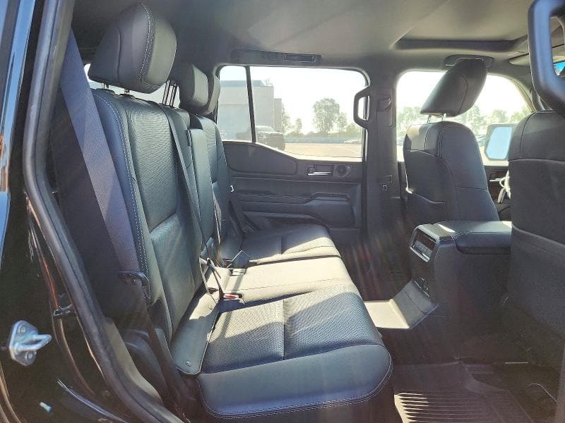 2025 TOYOTA LAND CRUISER BASE 10