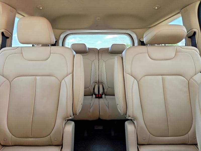 2021 JEEP GRAND CHEROKEE L LIMITED 10