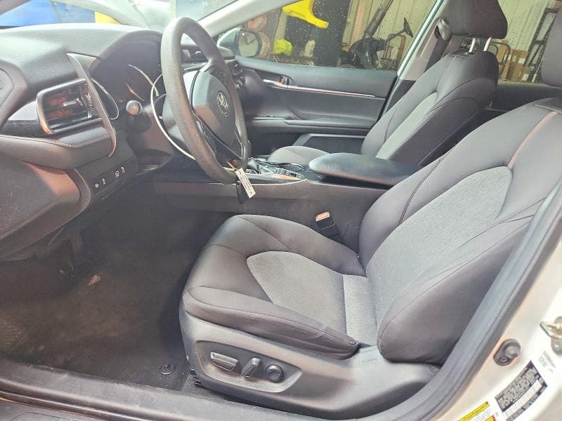 2019 TOYOTA CAMRY HYBRID LE 7