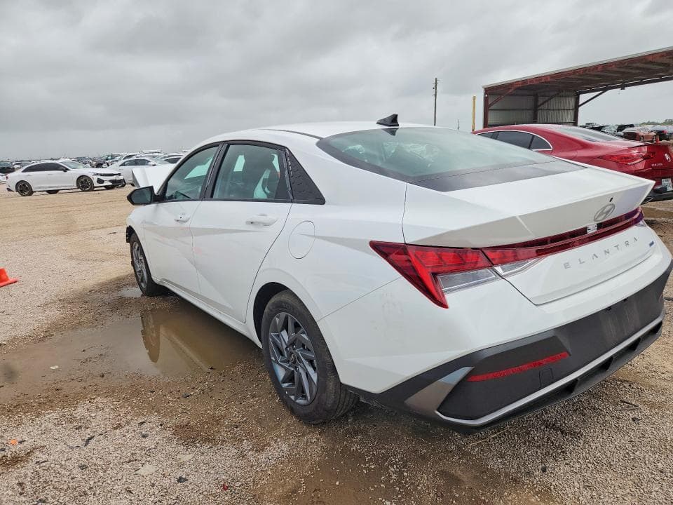 2026 HYUNDAI ELANTRA HYBRID BLUE 2