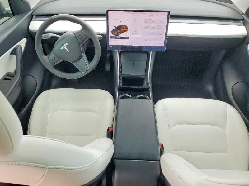 2021 TESLA MODEL Y 8