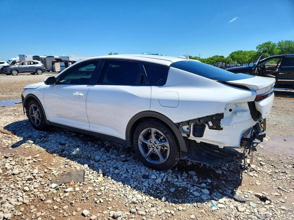2025 KIA K4 LXS 2