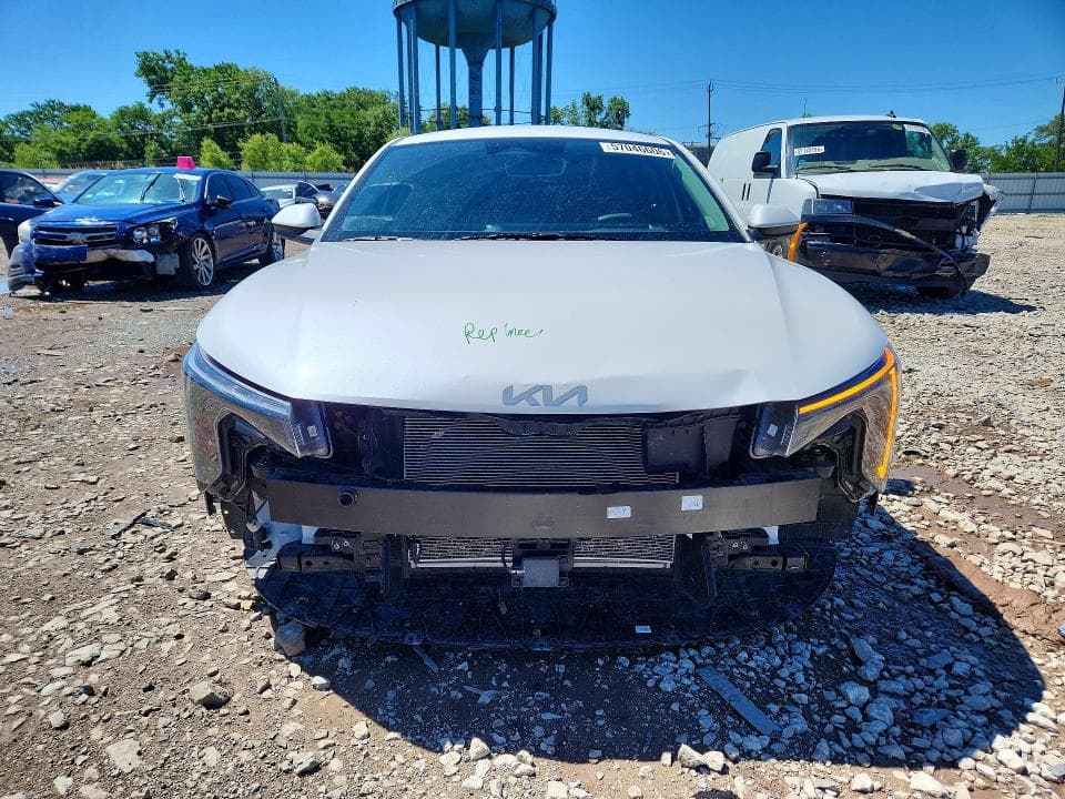 2025 KIA K4 LXS 5