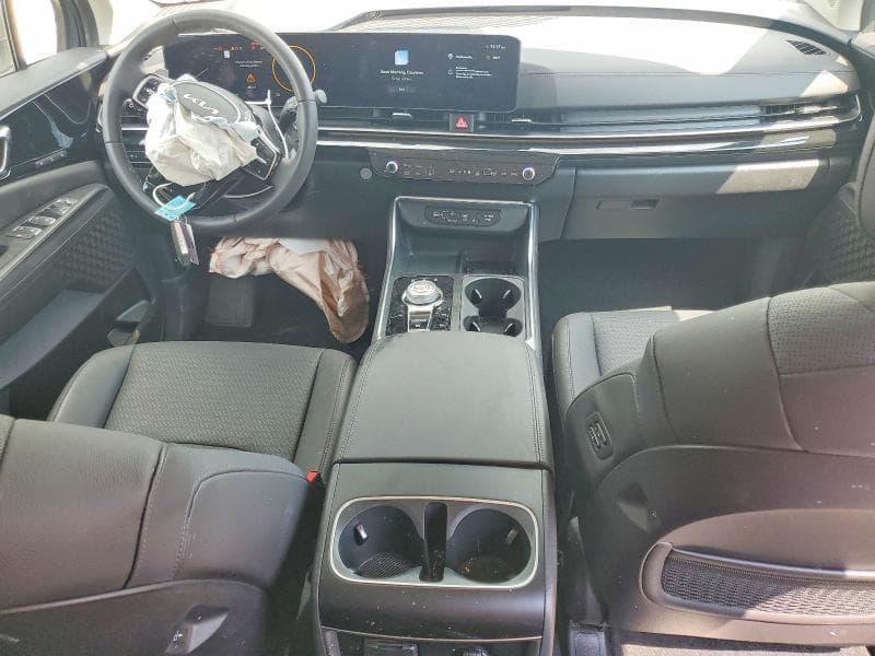2026 KIA CARNIVAL HYBRID SX PRESTIGE 8