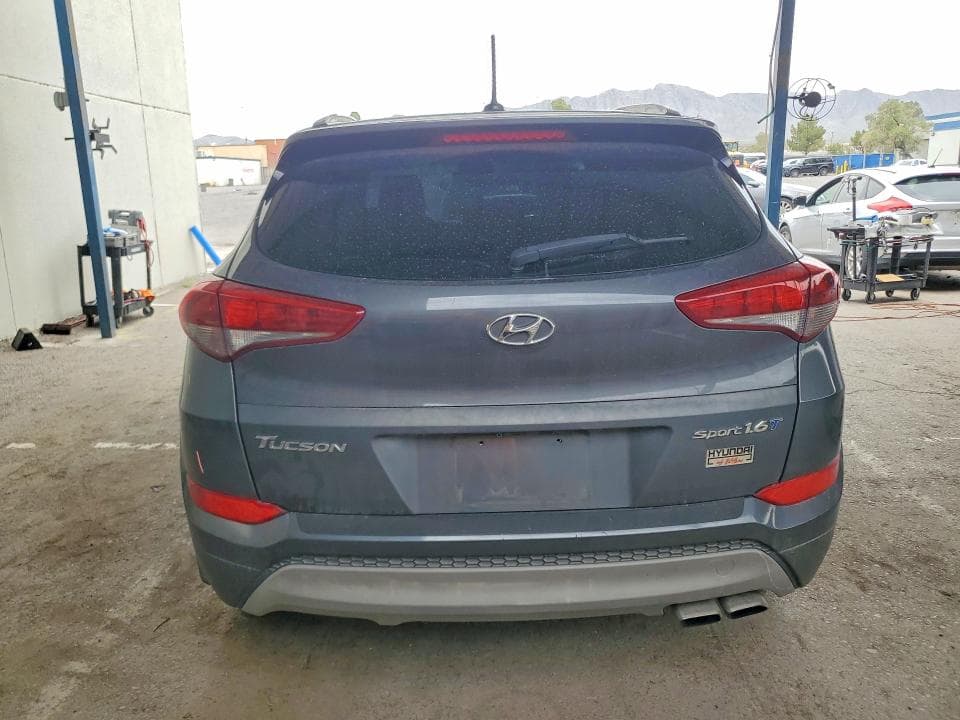 2017 HYUNDAI TUCSON SPORT 6