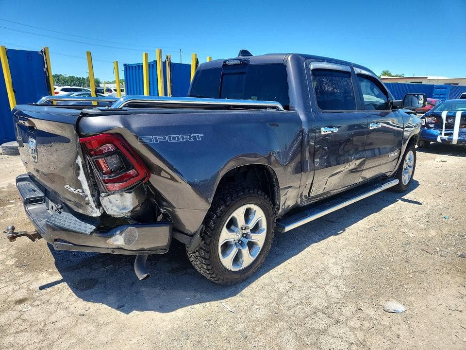 2023 RAM 1500 BIG HORN 3