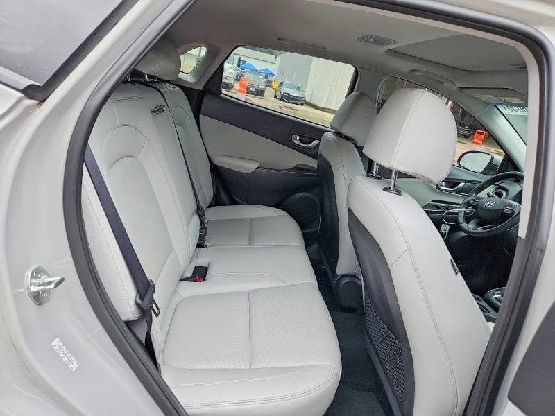 2022 HYUNDAI KONA LIMITED 11