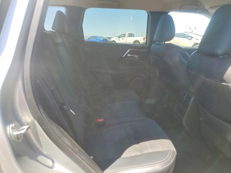 2024 MITSUBISHI OUTLANDER SE 11