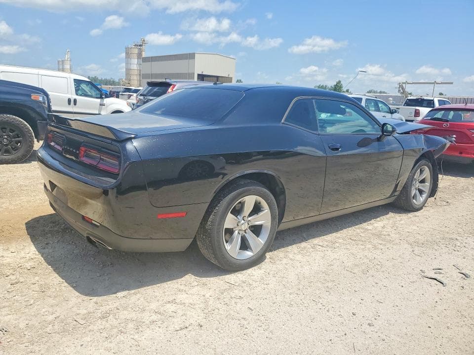 2020 DODGE CHALLENGER SXT 3