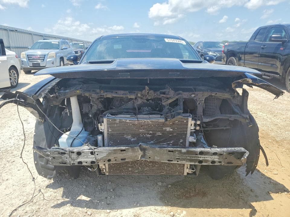 2020 DODGE CHALLENGER SXT 5