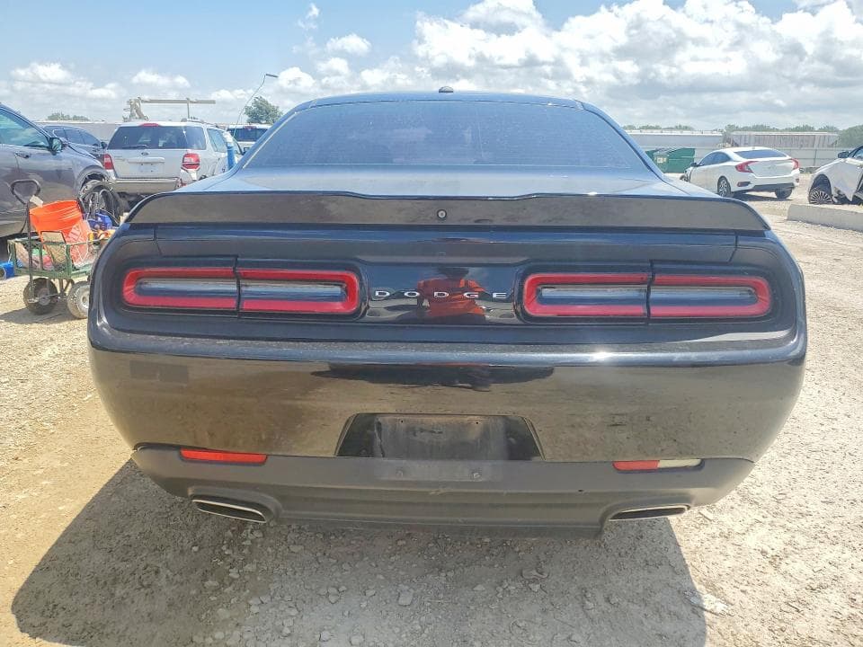 2020 DODGE CHALLENGER SXT 6