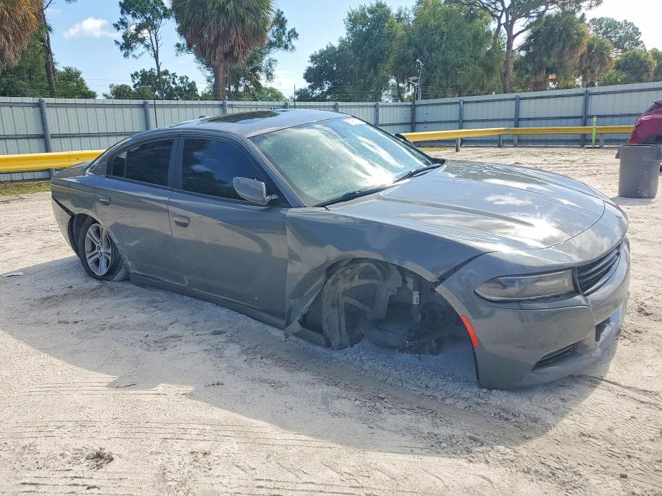 2019 DODGE CHARGER SXT 4
