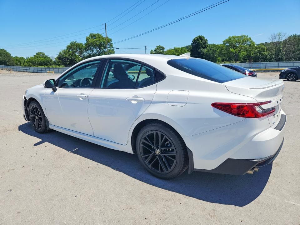 2025 TOYOTA CAMRY SE 2