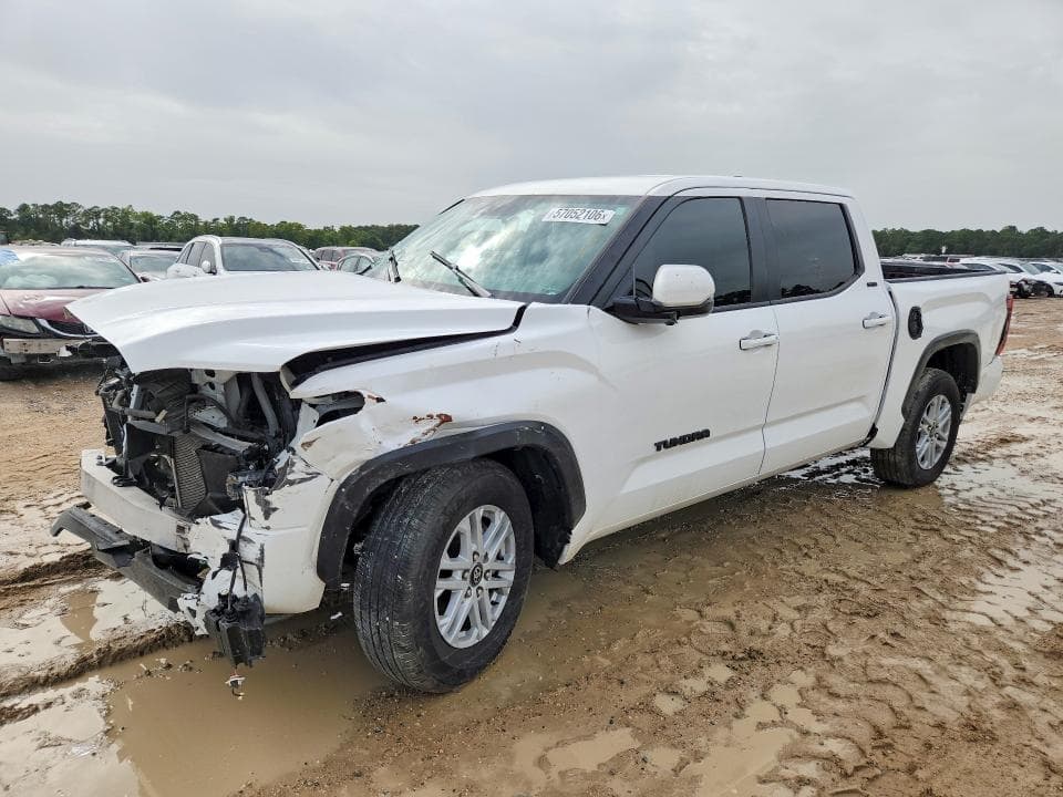 2025 TOYOTA TUNDRA SR5 SR5 - 1