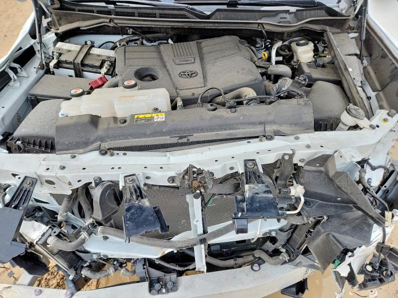 2025 TOYOTA TUNDRA SR5 SR5 11