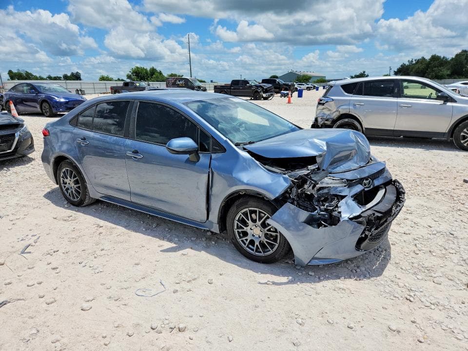 2022 TOYOTA COROLLA LE 4