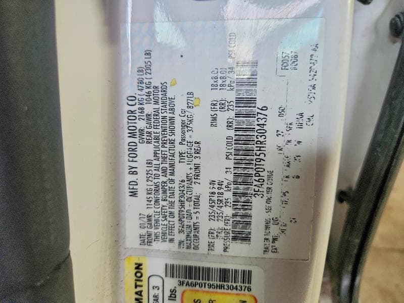 2017 FORD FUSION SE 12