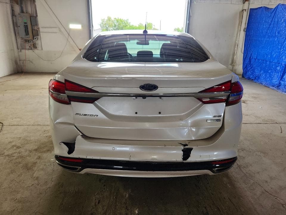 2017 FORD FUSION SE 6