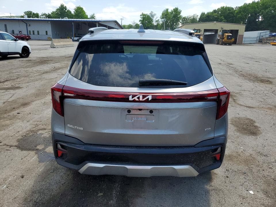 2025 KIA SELTOS S 6
