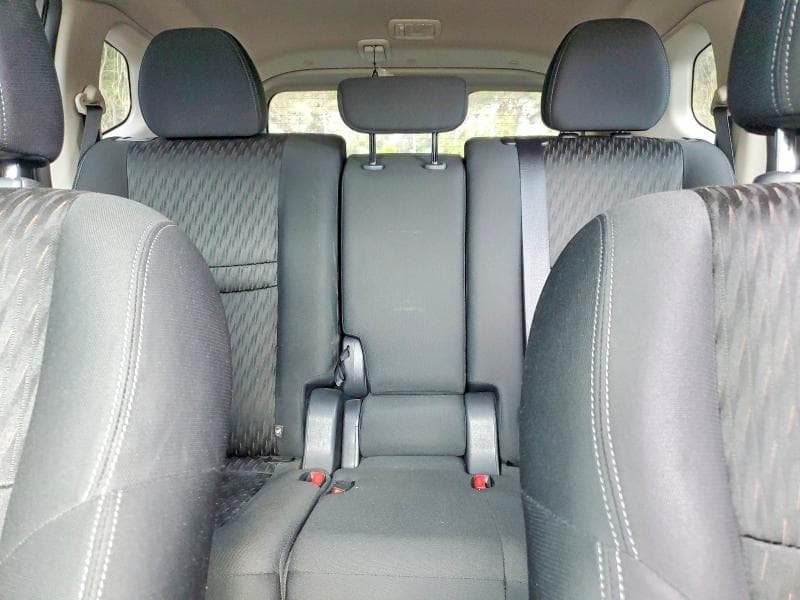 2019 NISSAN ROGUE S 10