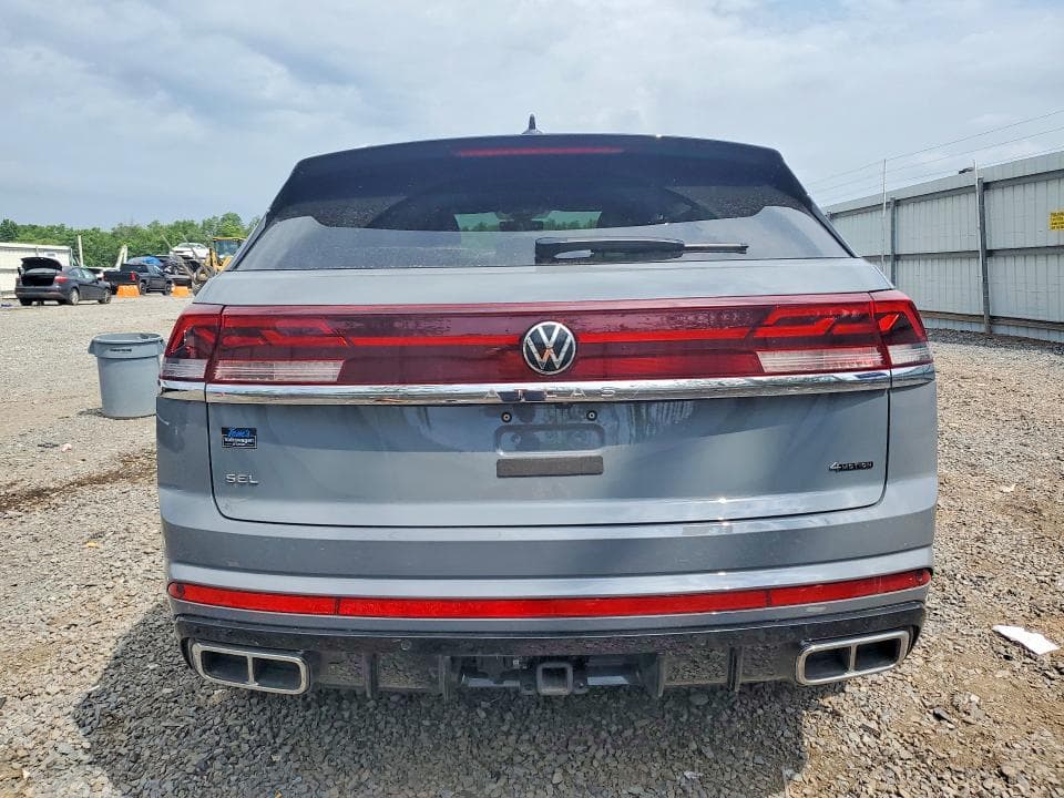 2024 VOLKSWAGEN ATLAS CROSS SPORT SEL R-LINE 6