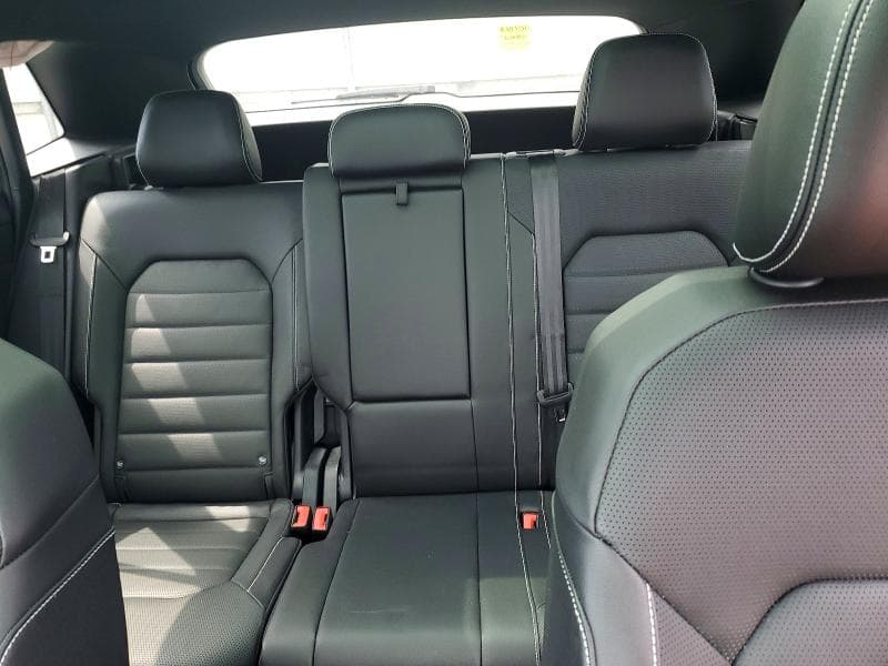 2024 VOLKSWAGEN ATLAS CROSS SPORT SEL R-LINE 10