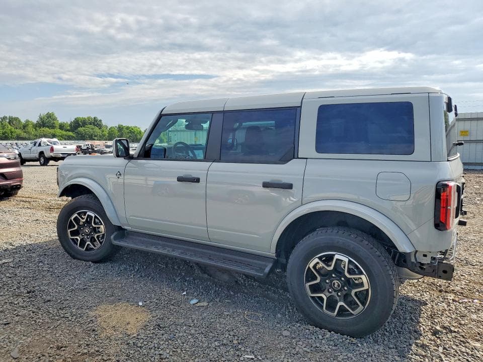 2026 FORD BRONCO OUTER BANKS 2