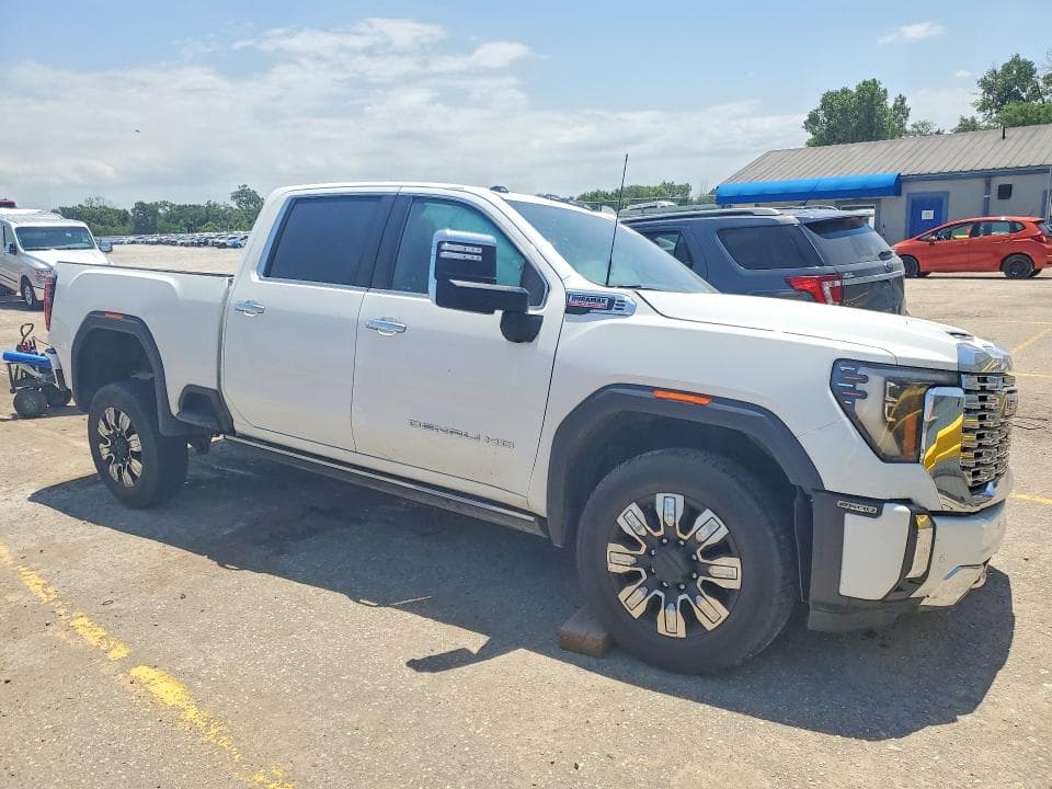 2024 GMC SIERRA K2500 DENALI 4