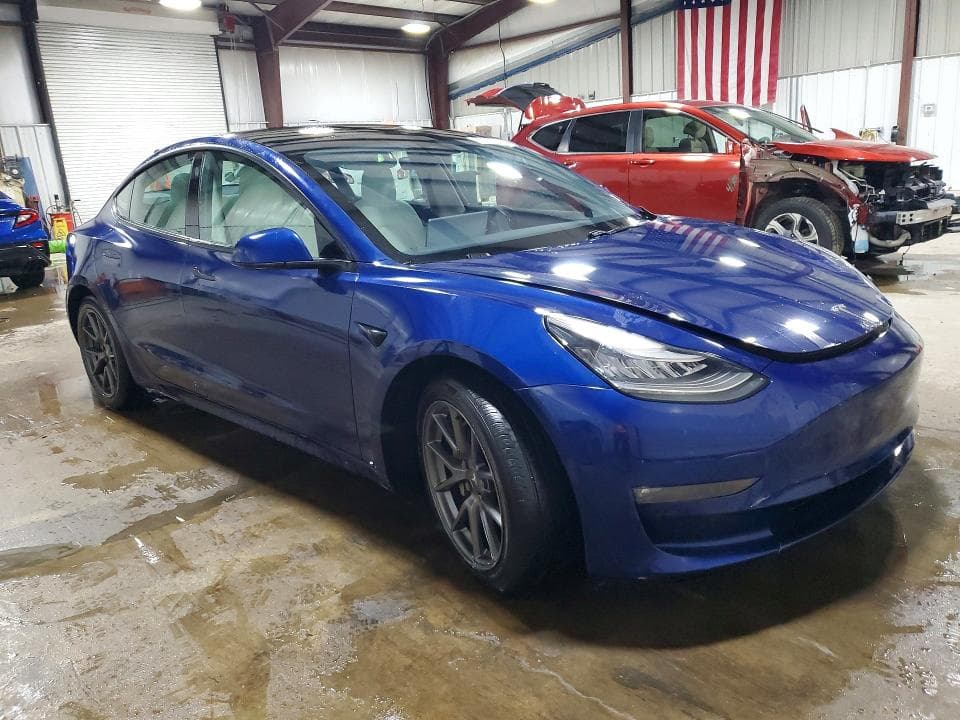 2021 TESLA MODEL 3 4