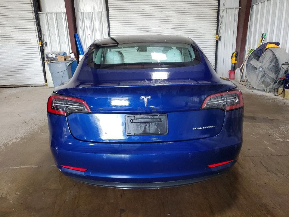2021 TESLA MODEL 3 6