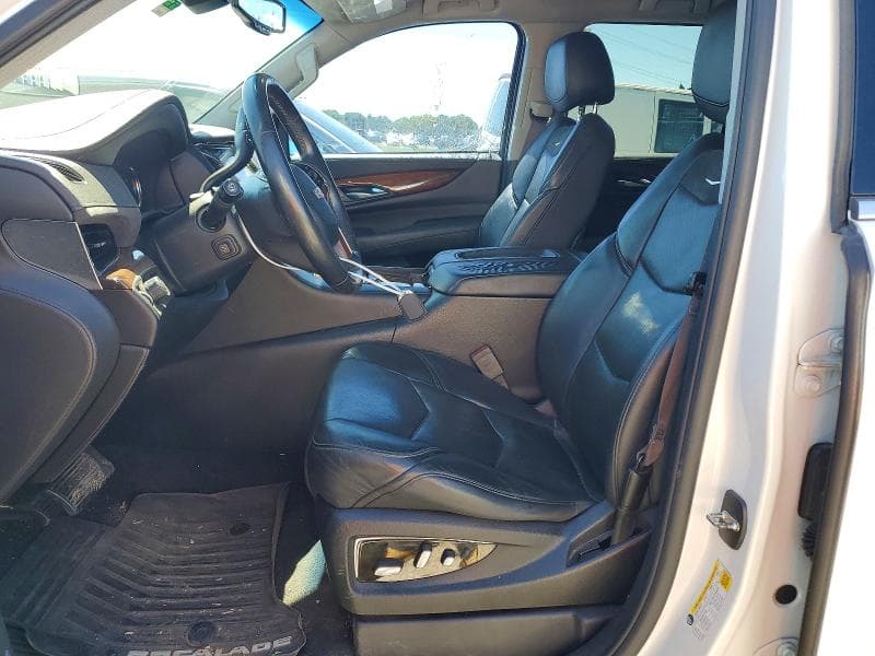 2017 CADILLAC ESCALADE 7