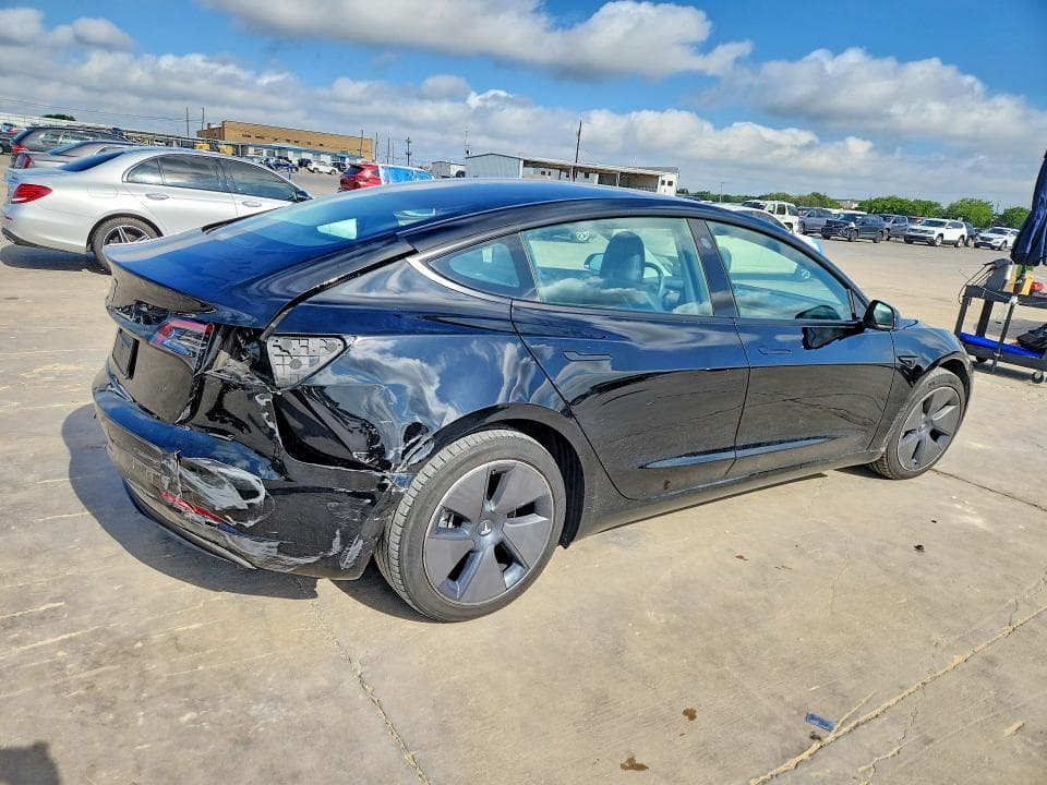 2023 TESLA MODEL 3 3