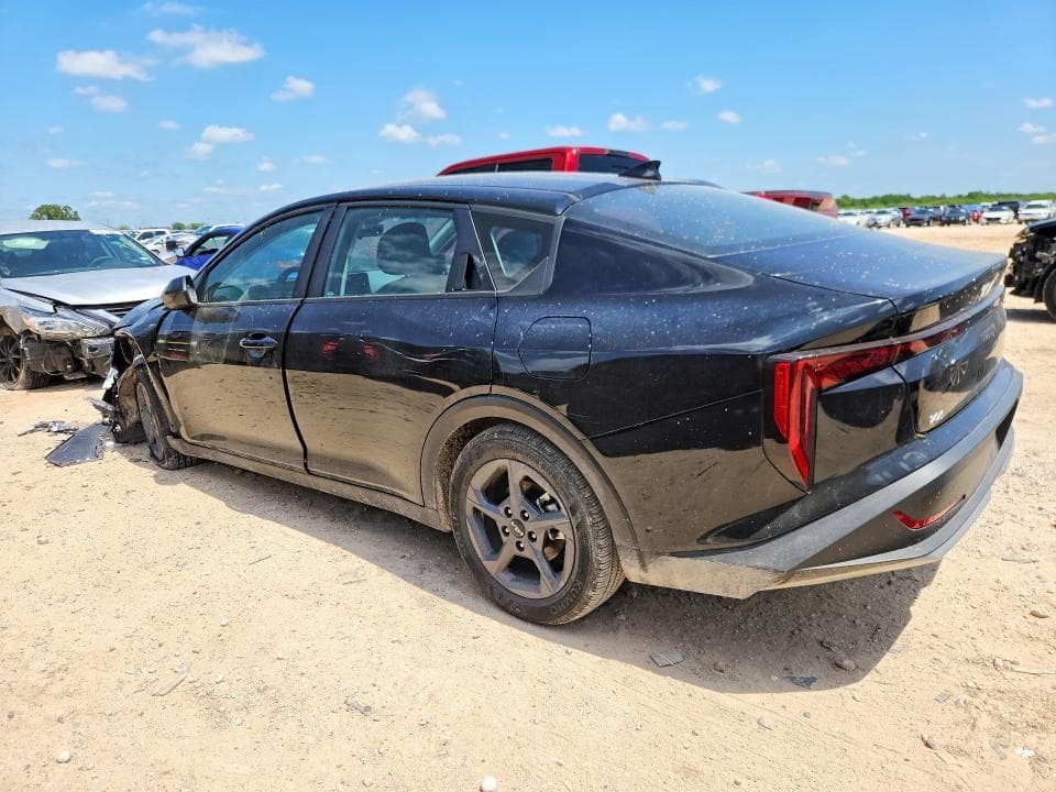 2025 KIA K4 LXS 2