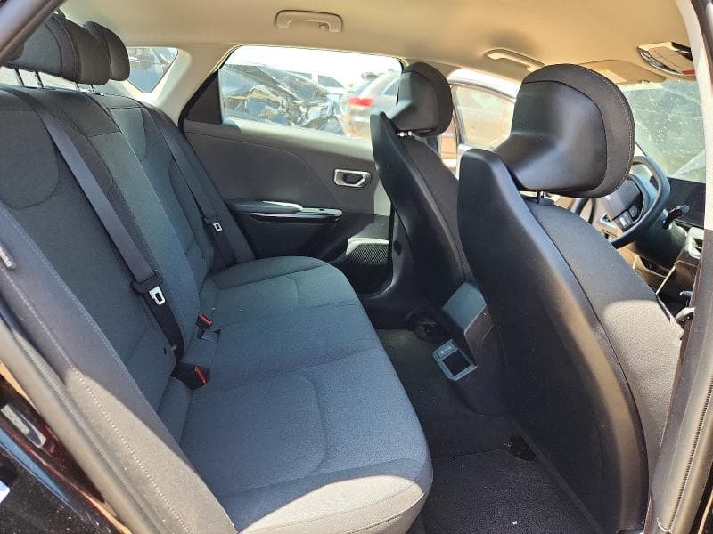 2025 KIA K4 LXS 10