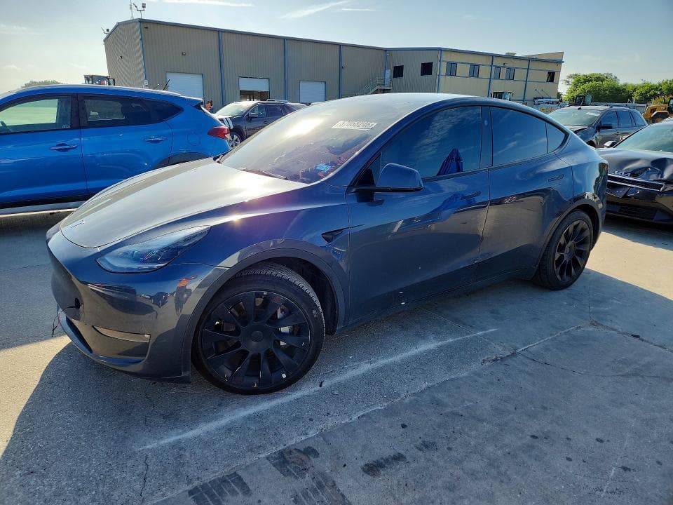 2023 TESLA MODEL Y - 1