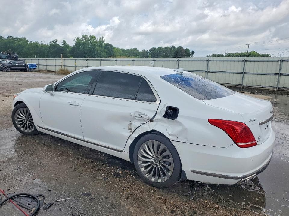 2018 GENESIS G90 PREMIUM PREMIUM 2