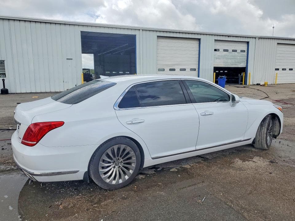 2018 GENESIS G90 PREMIUM PREMIUM 3