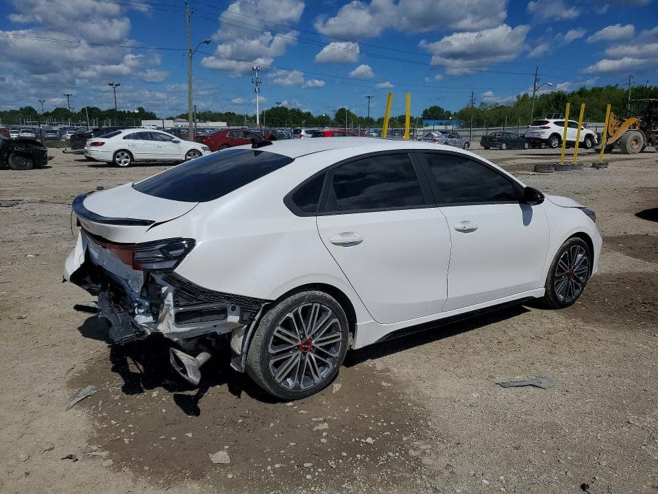 2024 KIA FORTE GT 3