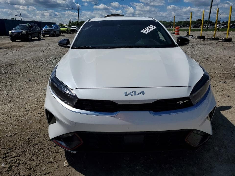 2024 KIA FORTE GT 5