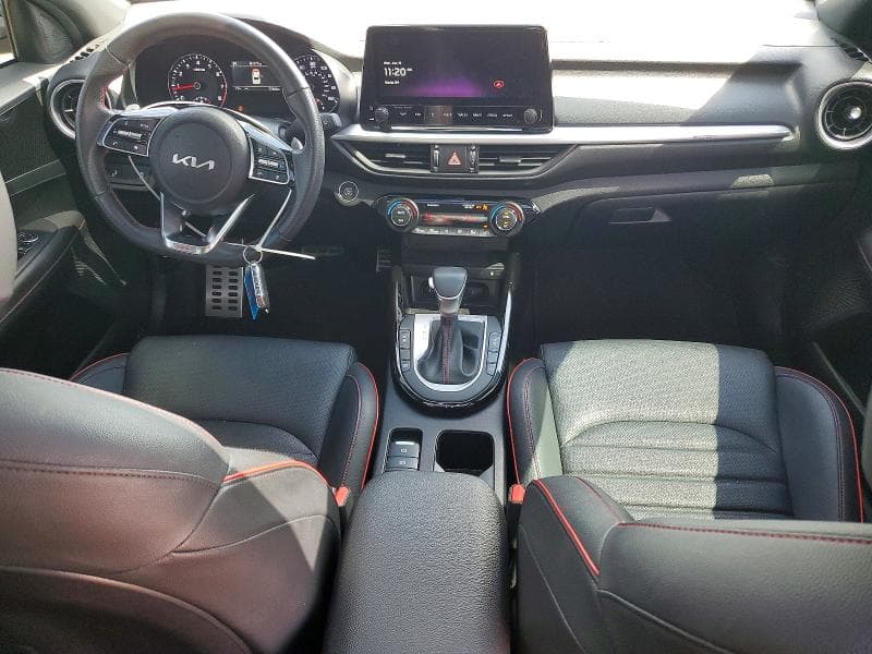 2024 KIA FORTE GT 8