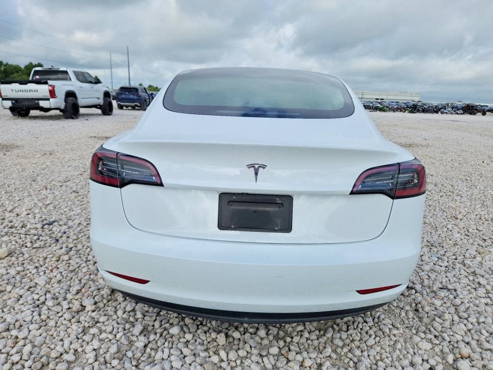 2023 TESLA MODEL 3 6