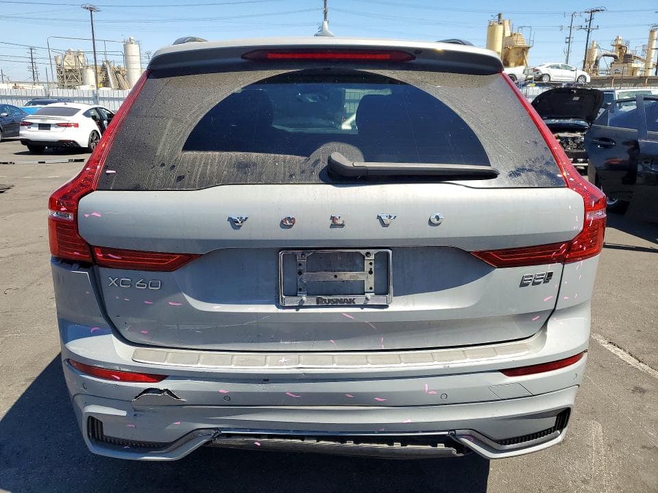 2024 VOLVO XC60 PLUS 6