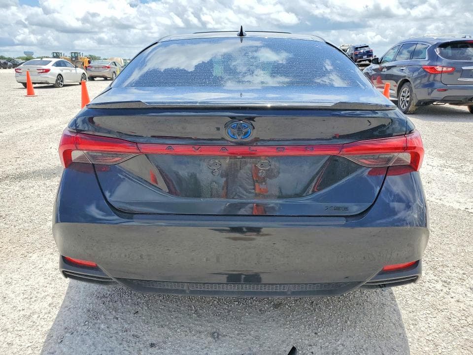 2022 TOYOTA AVALON NIGHT SHADE 6
