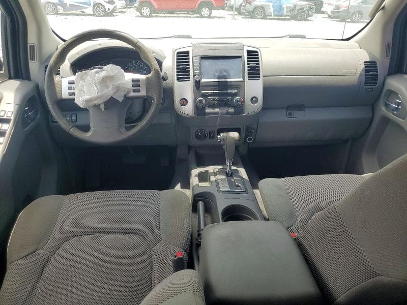 2019 NISSAN FRONTIER SV 8