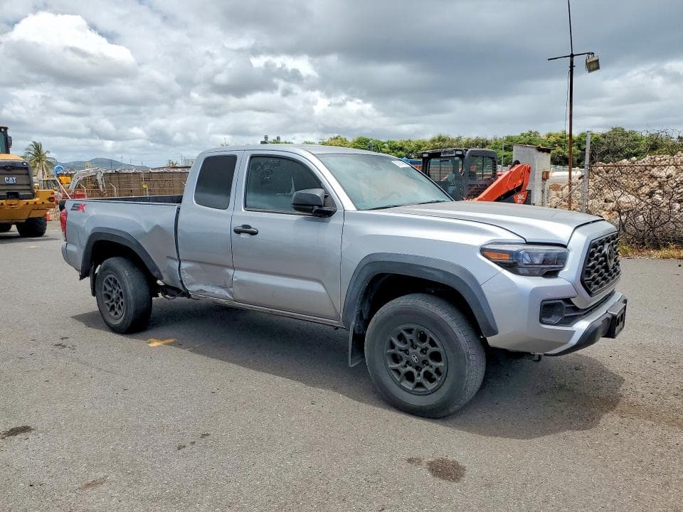 2022 TOYOTA TACOMA SR SR 4