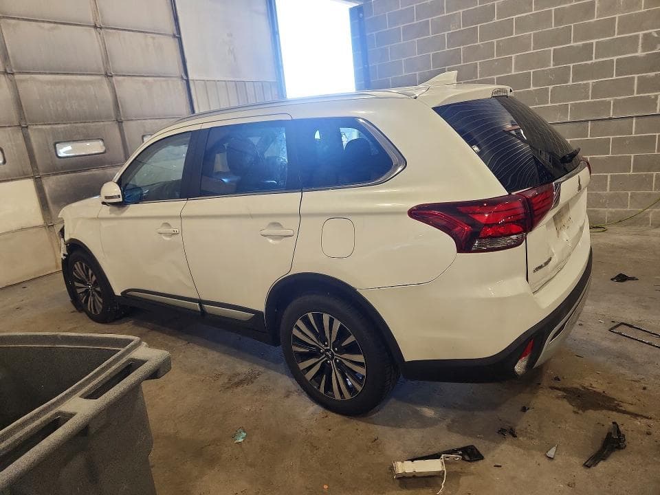 2020 MITSUBISHI OUTLANDER SE 2